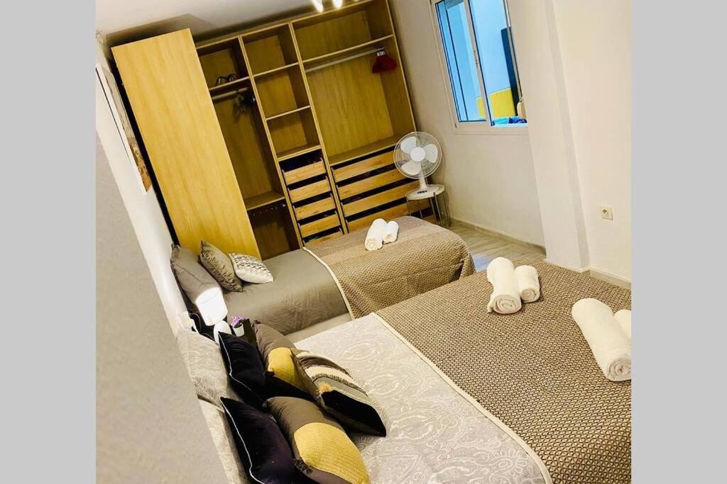 Appartement Residencia Playaquebrada เบนัลมาเดนา ภายนอก รูปภาพ