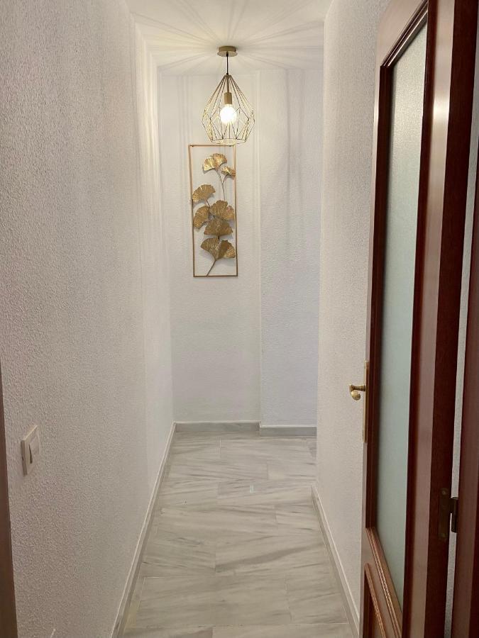 Appartement Residencia Playaquebrada เบนัลมาเดนา ภายนอก รูปภาพ